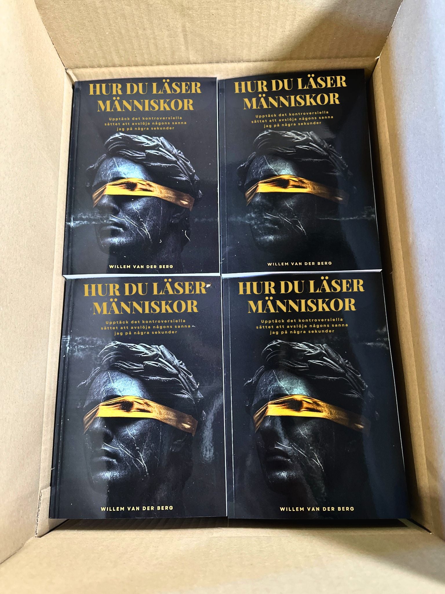 L&aring;da med b&ouml;cker